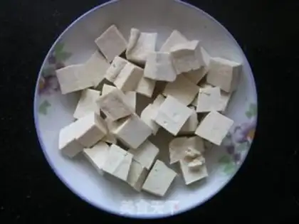 Make Herring fish, cabbage and tofu pot step 2