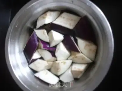 Make Fuel-saving version of three delicacies step 1