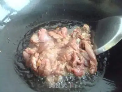 Make Mixed noodles with oily pork step 8