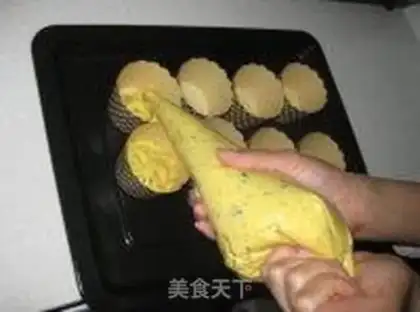 Make cupcakes step 4