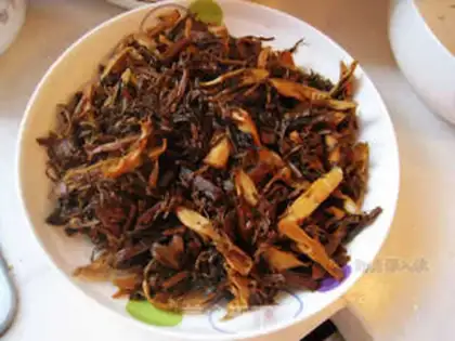 Make Steamed pork with dried plum vegetables and flour step 4