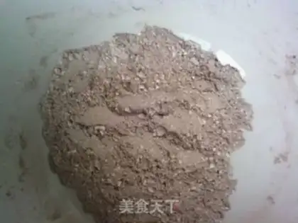 Make frosted peanuts step 2
