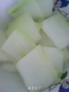 Make Stewed steamed buns with white gourd step 0