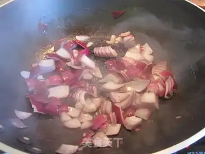 Make Spicy Cumin Sheep Bone step 1