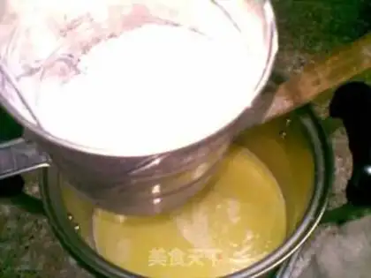 Make cream puffs step 1