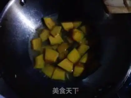 Make Braised pumpkin in stock step 4