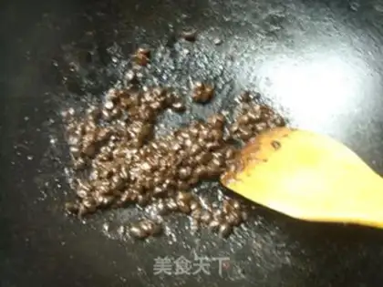 Make Steamed pork ribs with soy sauce and flour step 1