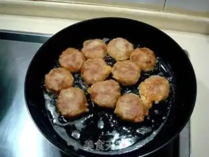 Make Black pepper potato cake step 9