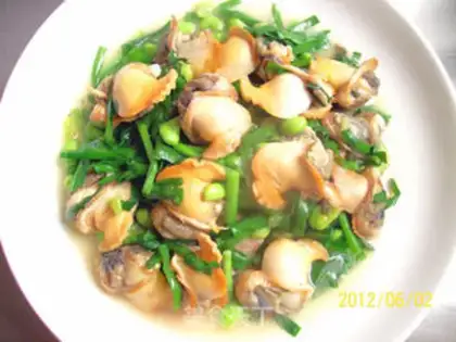 Make stir-fried clam with leek and edame step 16