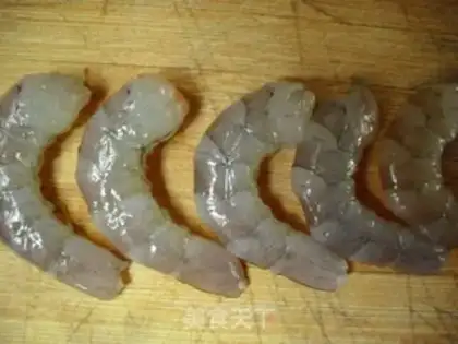 Make Golden shrimp balls step 1