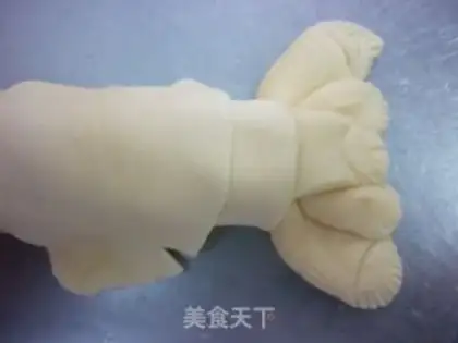 Make Lobster bread step 7