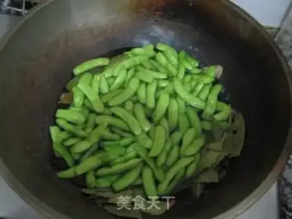 Make Boiled edamame with wine aroma step 4