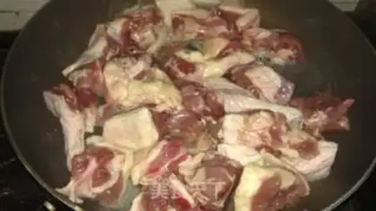 Make Stewed duck with rice bamboo step 0