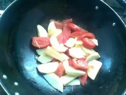 Make Mixed sauce with noodles step 5