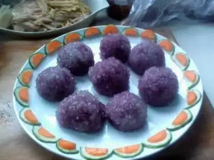 Make Steamed purple sweet potatoes with tartar step 1