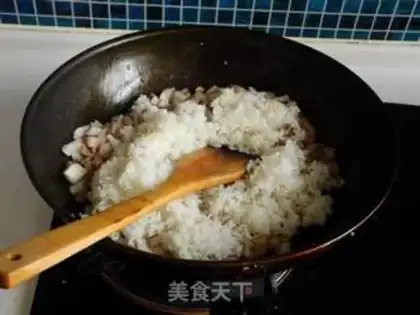 Make Onion fried rice step 5