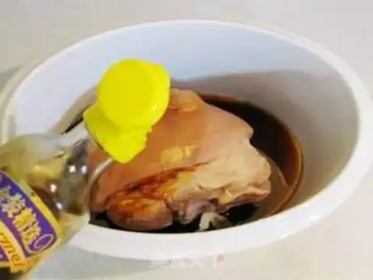 Make braised pork knuckle step 5