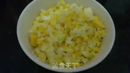 Make egg sandwich step 2