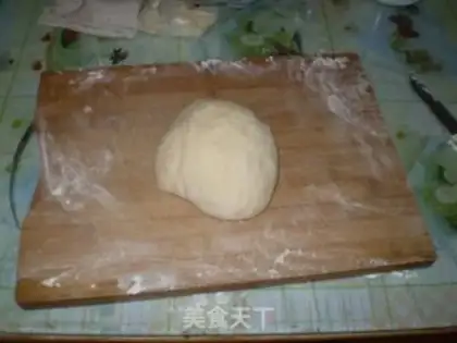 Make Salt and pepper sesame onion pancake step 5