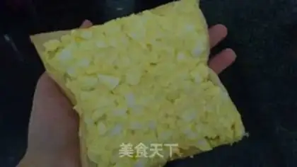 Make egg sandwich step 6