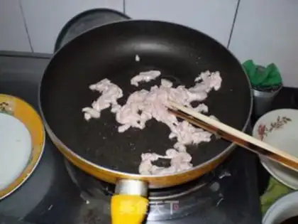 Make Assorted fried rice noodles step 2