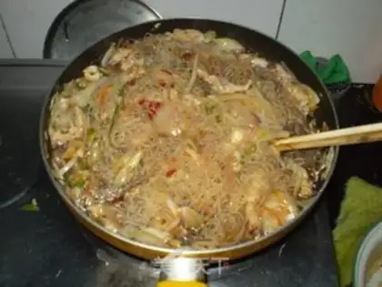 Make Assorted fried rice noodles step 5