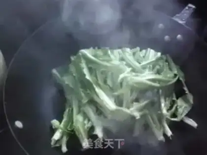 Make stir-fried vegetable with wheat and vegetable step 1