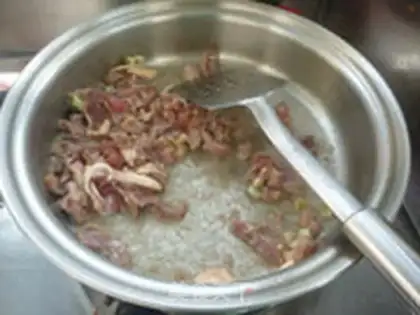Make Sauteed mutton in sauce step 4