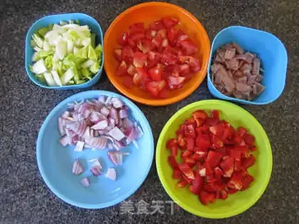 Make stir-fried pasta step 0