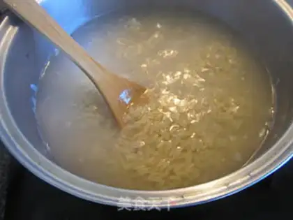 Make stir-fried pasta step 1