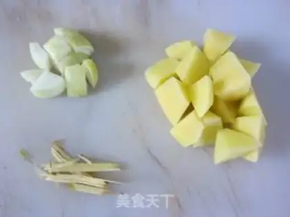 Make Thai curry chicken slices step 1