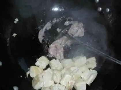 Make Braised tofu with white mushroom step 4
