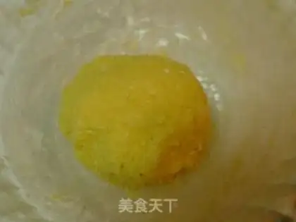 Make Egg yolk coconut shredded ball step 6