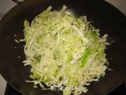 Make Hot and sour cabbage step 7