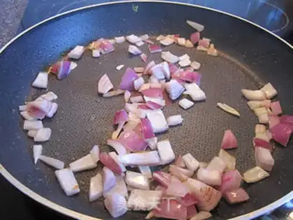 Make stir-fried pasta step 8
