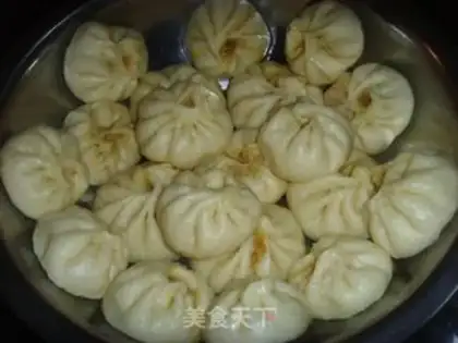 Make Steamed buns with pure meat filling step 11