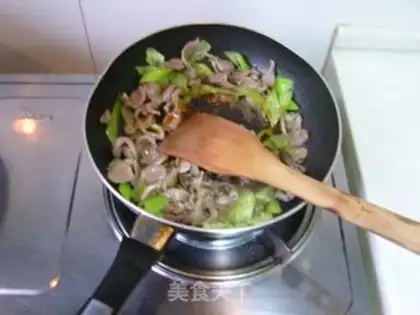 Make Sauteed duck gizzards step 7