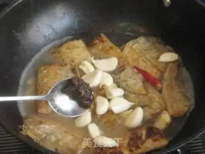 Make Spicy garlic hairtail step 7