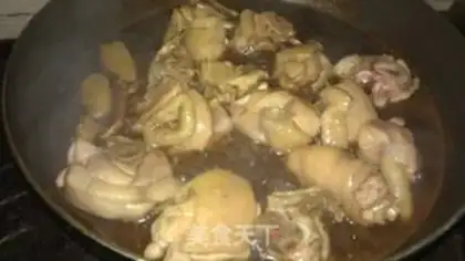 Make Braised chicken with potatoes step 3