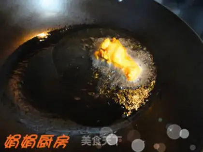 Make Crispy fried chicken wings step 4