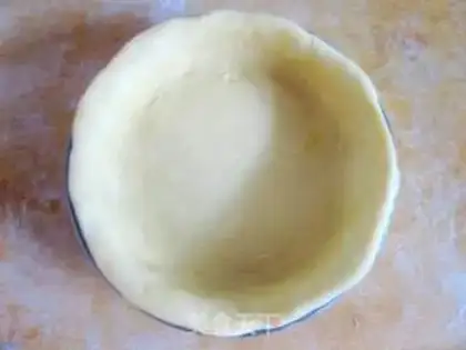 Make coconut fruit pie step 5