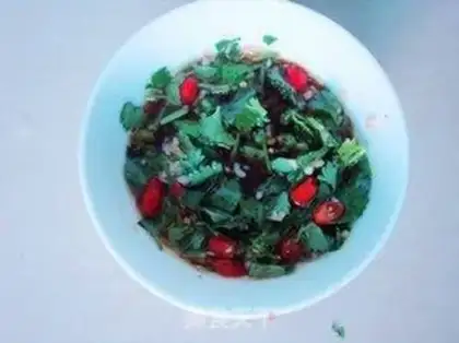 Make Flammulina velutipes mixed with cucumber step 5