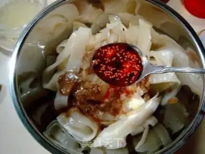 Make cold rice noodles step 21