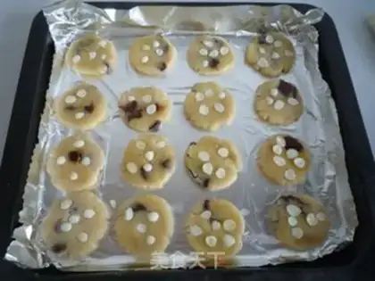 Make almond crisps step 7