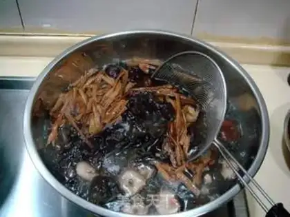 Make Crispy and mung bean cake step 4