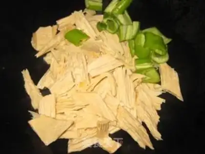 Make stir-fried tofu with pepper step 7