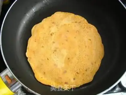 Make spicy omelet step 4