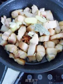 Make Braised pork with beer step 6
