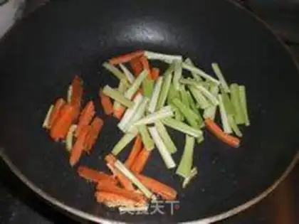 Make stir-fried Chinese yam step 6