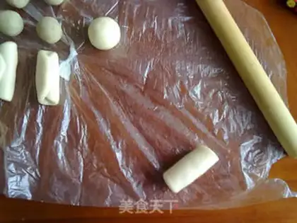 Make Crispy and mung bean cake step 7